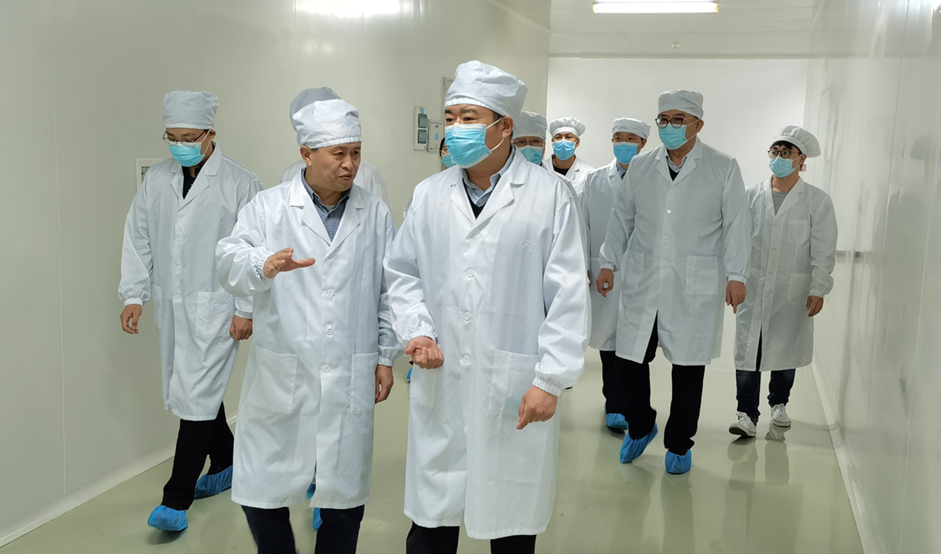 质量提升 力拔头筹！ 黑龙江省药品监督管理局副局长王晓刚一行莅临友搏药业检查指导